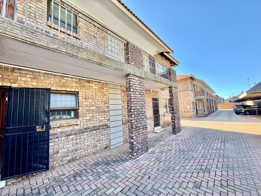 2 Bedroom Property for Sale in Die Bult North West